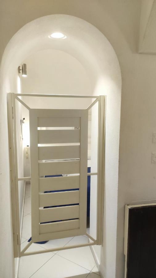 Piccola Maison Nel Centro Di Naples